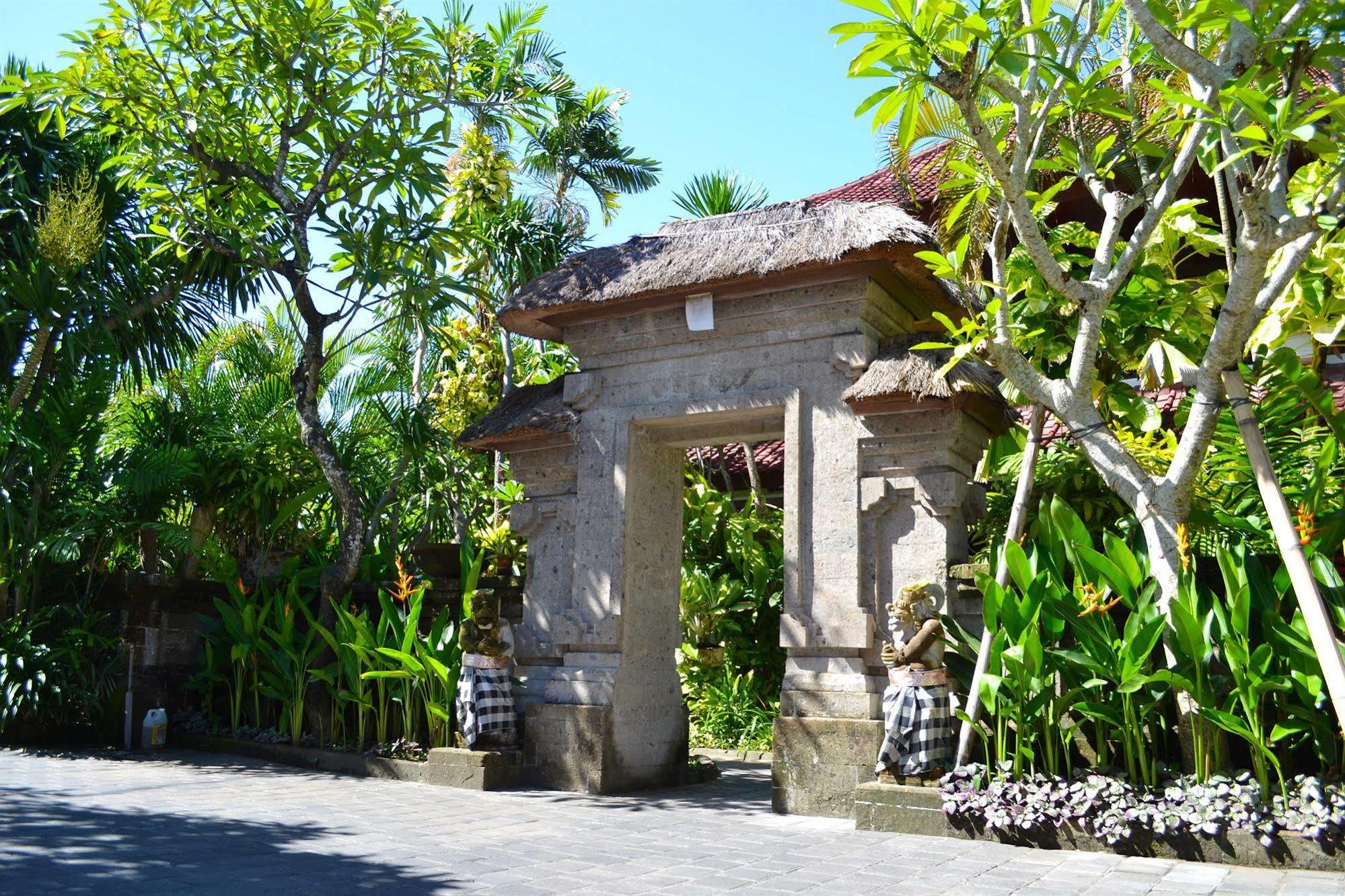 Flamboyan Hotel Kuta  Luaran gambar
